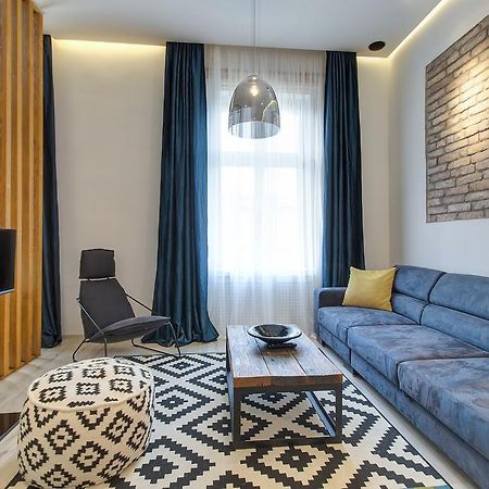 Luxury Apartment By Hi5 -Andrassy Suite Budapest Exterior foto