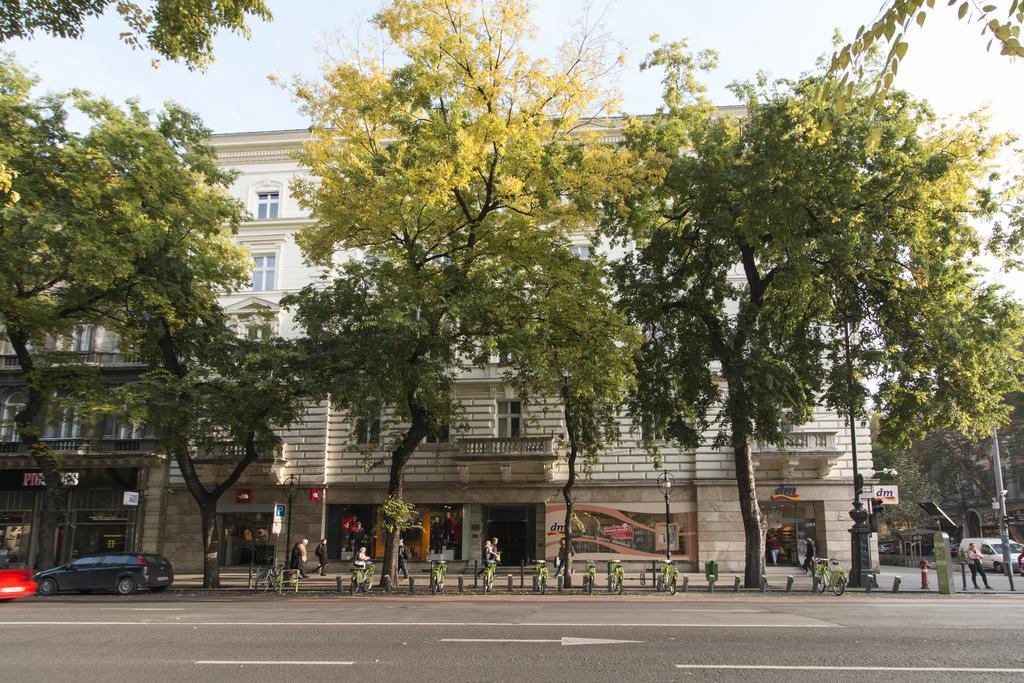 Luxury Apartment By Hi5 -Andrassy Suite Budapest Exterior foto